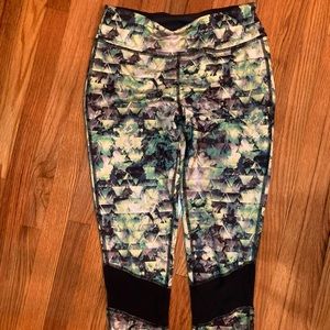 Everlast Mesh Workout Leggings Medium